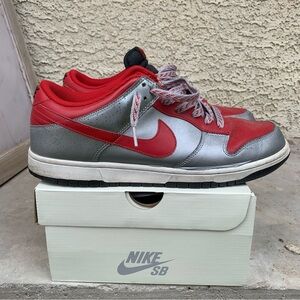 Vintage Nike Dunk Low Premium Ultraman Men’s sneakers